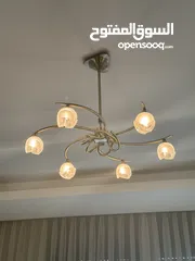  3 ثريات عدد 2 للبيع بحالة ممتازة للبيع نوعية Mantra اسپاني لون champagne