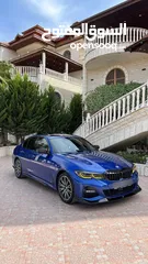  7 BMW 330e /// M Package