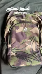  8 حقيبة ظهر جديدة أصلية ماركة Reebok