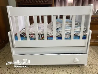  1 سرير طفل تركي