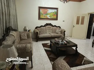  1 غرفة ضيوف وطقم كورنر للبيع الرجاء قراءة تفصيل