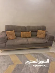  9 طقم كنب ثقيل زان 8 مقاعد اسفنج دانلوب بسعر مغري قابل للتفاوض