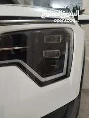  8 كيا نيرو 2022