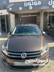  10 تيجوان 2013 ترخيص 2012 فل مسكر  مطور 2000 بنزين  4×4