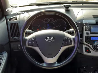  11 Hyundai i30