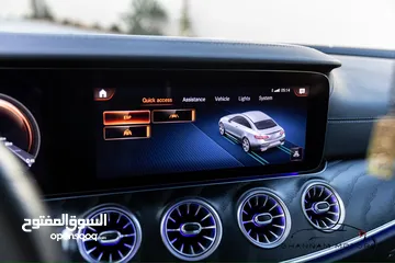  28 Mercedes benz E200 coupe 2021