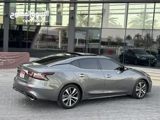  10 Nissan maxima 2019 SL full option