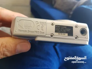  2 كاميرا سوني سايبر شوت 7.2 ميجا بيكسل 2.4 ال سي دي عالية الكفاءة استخدام بسيط جدا للبيع بسعر مغري...