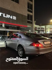  10 Mercedes CLS 500, Model 2005