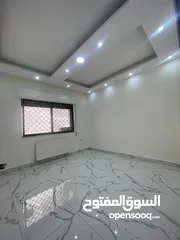  5 شقه ارضيه 175م وحديقه 250م من المالك مباشره تلاع العلي خلدا
