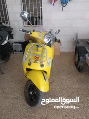  5 Vespa GTS Super 300 فيسبا جي تي اس سوبر 300  موديل ال2018 بحالة الوكالة