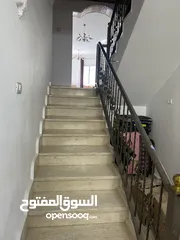  13 بيت مستقل للبيع