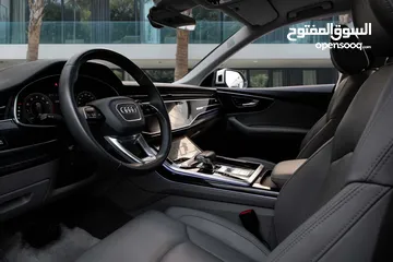  3 Audi Q8 55TFSI S-Line