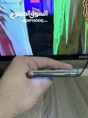  5 iPhone 11pro  بسعر رمزي
