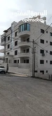  4 شقة أرضية مميزة مع تراس خارجي واسع للبيع في شفا بدران