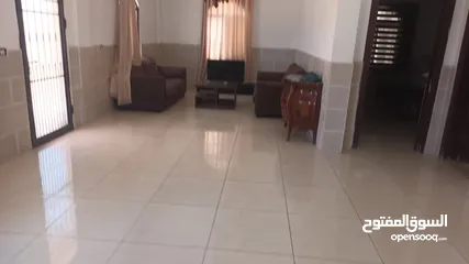  3 شاليه وفيلا رحمه .... للايجار