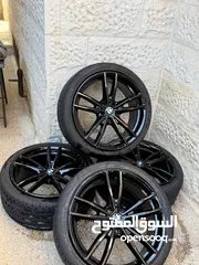  11 جنوط 19 انش لل بي ام دبليو وكاله  اصليات من الشركه مع كواشيكهم  للبيع  بسعر طري bmw