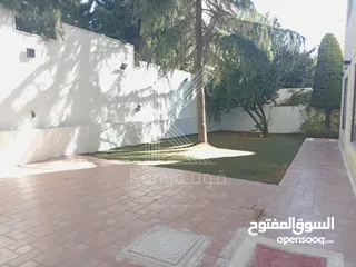  2 Apartment For Rent In Um Al Summaq