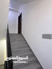 2 شقة كبيرة بمدخل مستقل تشطيب ديلوكس للايجار (مساحة 150م2)