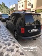  5 V W caddy automatic  جولف كادي ديزل   شصي قصير لون اسود بحال الوكاله