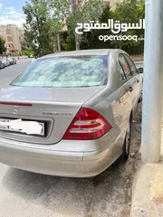  2 سيارة مرسيدس c200 2007 بحالة ممتازة مواصفات اردنيه من غرغور.