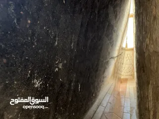  2 رخامة للبيع مجلية بسعر رمزي