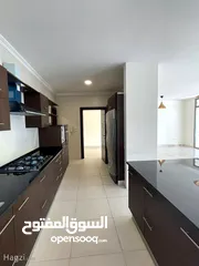  13 شقة غير مفروشة للايجار في الدوار الرابع  ( Property 33668 ) سنوي فقط