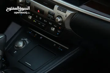  15 للبيع لكزس ES350 2018 فول اوبشن نظيف