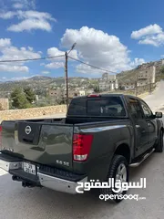  8 للبيع اقساط او البدل بكم نيسان تيتان بنزين فورويل مرخص للبيع