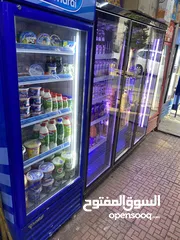  3 سوبر ماركت للبيع
