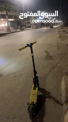  1 سكوتر كهربا