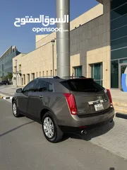  8 كاديلاك SRX4