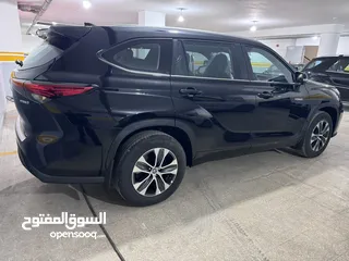  3 Toyota highlander gle 2023 وارد و كفالة الوكيل