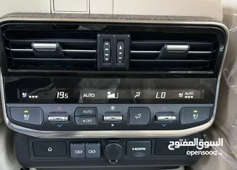  10 TOYOTA LANDCRUISER VX 4000cc ( معرض الحضر )