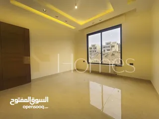  6 شقة طابق اول للبيع في رجم عميش بمساحة بناء 193م