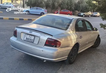  5 سيارة هونداي سوناتا 2002 للبيع لون سلفر