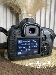  5 للبيع فقط كاميرا كانون D7 ii