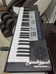  4 للبيع بيانو كاسيو مع البوكس ومع الحامل حالة الجديد Casio Music Keyboard 61 Keys With Box and Stand