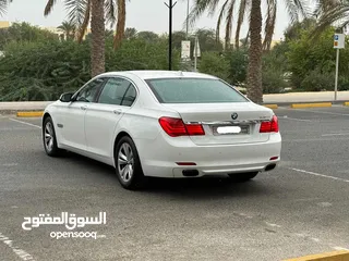  1 BMW 740Li 2011 (White)