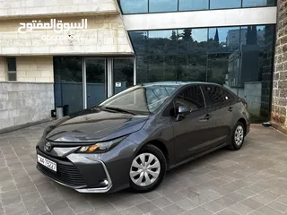  7 تويوتا كورولا موديل 2021 7  جيد ولا ملاحظه فل كامل عدا الفتحه بحاله الوكاله جمرك جديد