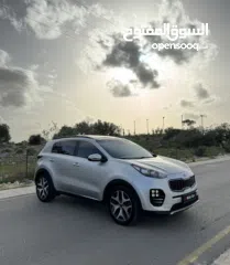  5 جب سبورتاج جي تي لاين 2000 ديزل 4/4 دهان الشركة حررق سعرر كااش فقط او بدل مع بانوراما فلل مسكر