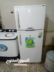  6 ثلاجه 20 قدم وكاله نوع سمكس 120 دينار وثلاجه 20 قدم تبريد هواء ممتازة وشغالة 100/100 بسعر 100 دينار