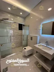  6 لم تسكن - سوبر ديلوكس - 4نوم 2ماستر - ارضية - ترس واسع - قرب الخدمات العامة