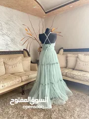  2 فستان سهره  لبسه واحده  للبيع  بنصف السعر