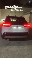  13 سياره البيع تويوتا R4