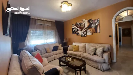  2 شقة مفروشة للايجار في الدوار الرابع ( Property 40282 ) سنوي فقط