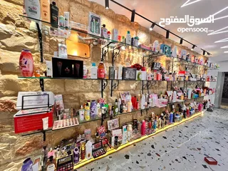  17 أدوات منزليه  ومكياج