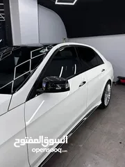  3 Mercedes Benz  W212  E200