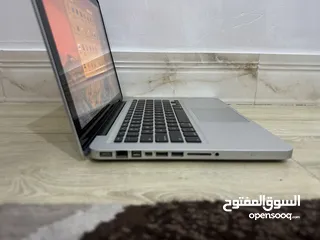  4 لابتوب MacBook Pro