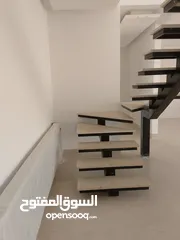  14 شقة للبيع مع رووف طابق ثالث